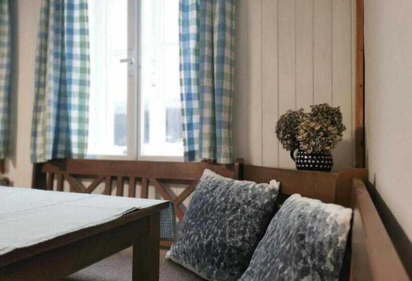 Четырехместный Номер Стандарт, Chalupa U Kohoutů