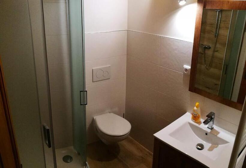 Четырехместный Номер Стандарт, Chalupa U Kohoutů