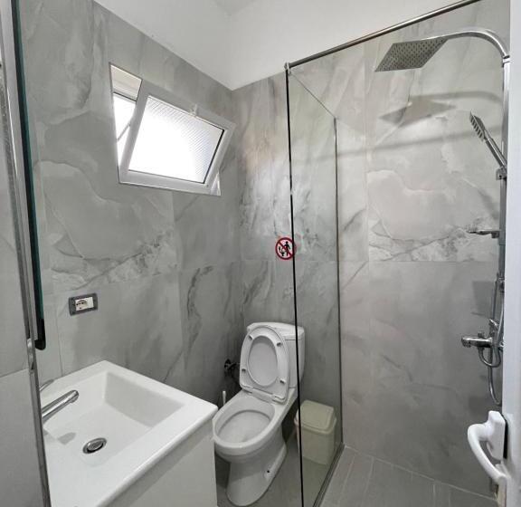 Трехместный Номер Стандарт с Балконом, Vila Ani