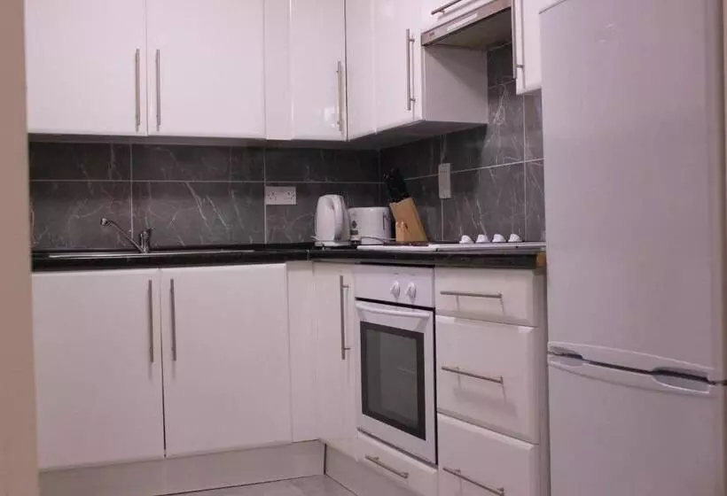 ３ベッドルームアパートメント, Bella Vista Hotel & Self Catering Suites