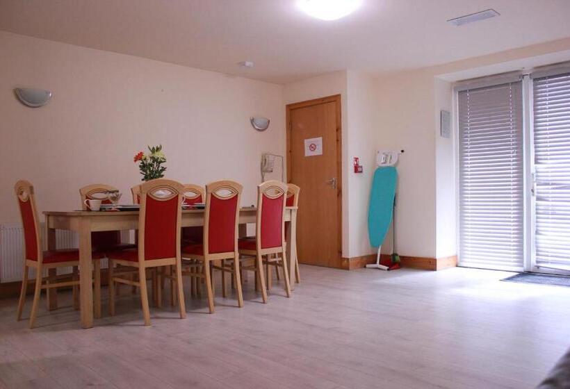 דירת שלושה חדרים, Bella Vista Hotel & Self Catering Suites