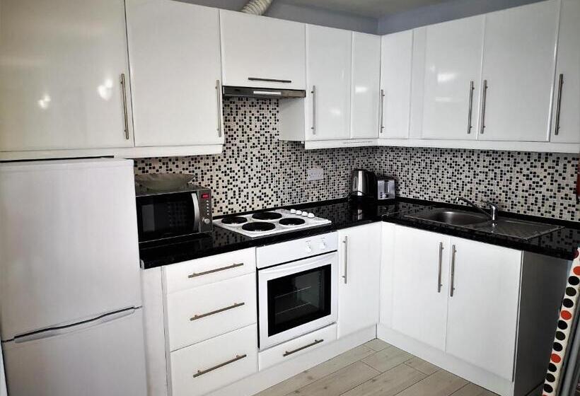 דירת חדר בקומת קרקע, Bella Vista Hotel & Self Catering Suites