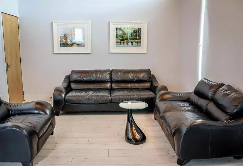オーシャンビュースイート, Bella Vista Hotel & Self Catering Suites