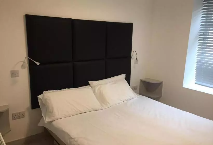 １ベッドルームハウス, Bella Vista Hotel & Self Catering Suites