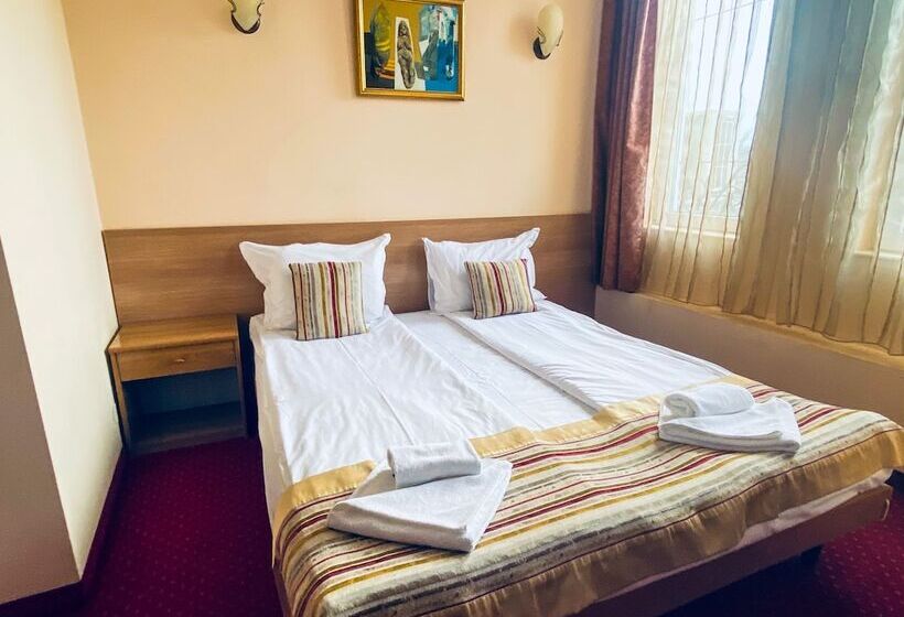 패밀리 스튜디오, Alegro