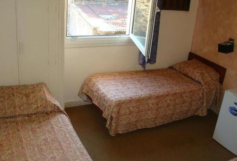 Четырехместный Номер Economy, Durazno