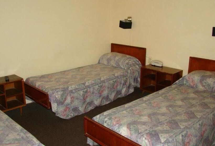 Четырехместный Номер Economy, Durazno