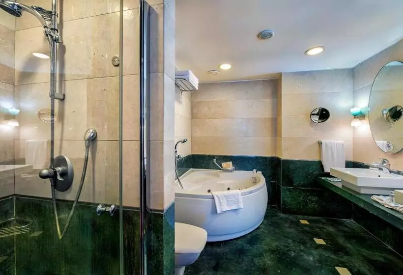سوییت, Grand Hotel Konya