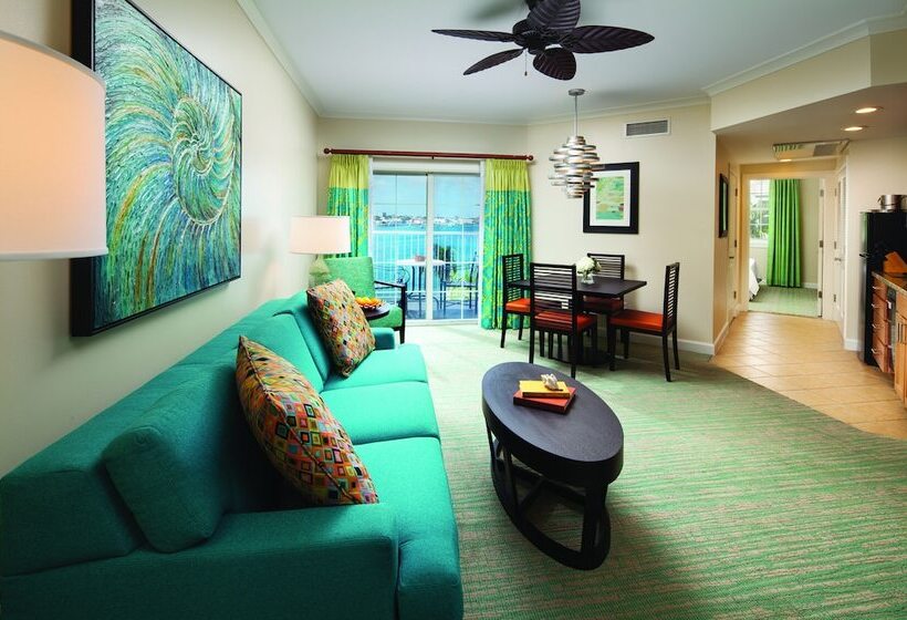 ویلا دلوکس 2 خوابه, Harborside Resort & Vacation Rentals At Atlantis