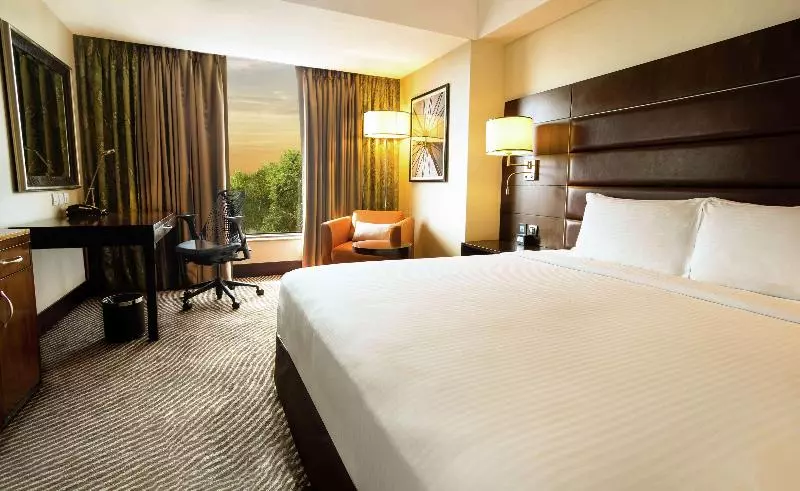 キングサイズベッドのデラックスルーム, Hilton Garden Inn Trivandrum