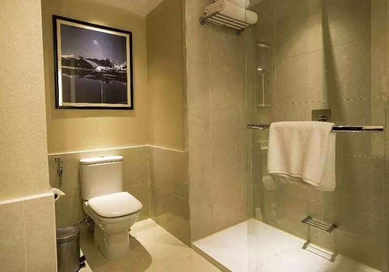 キングサイズベッドのデラックスルーム, Hilton Garden Inn Trivandrum
