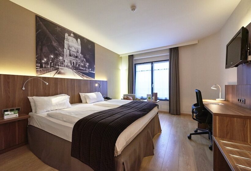 اتاق استاندارد, Holiday Inn Brussels Schuman, An Ihg
