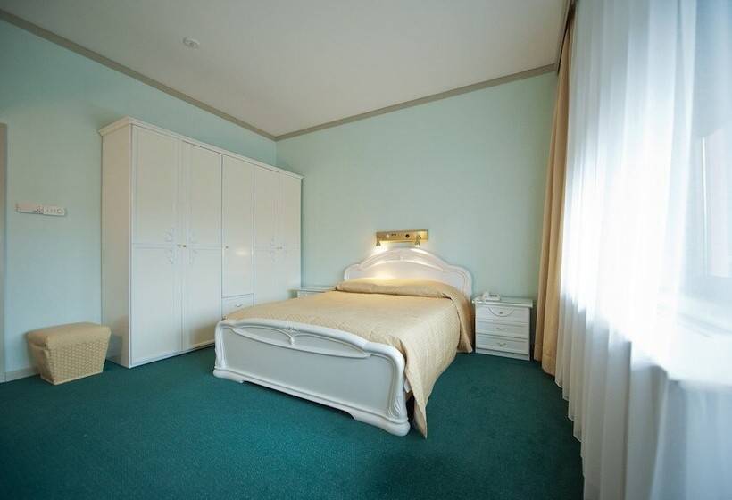 سوییت, Jolly Alon