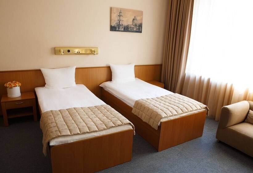 اتاق استاندارد, Jolly Alon