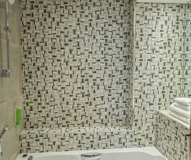 اتاق راحتی, Le Mariana