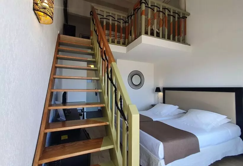 Duplex-huone, Le Mariana