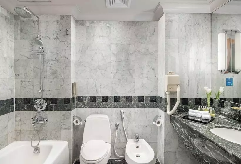 اتاق لوکس, Madinah Hilton