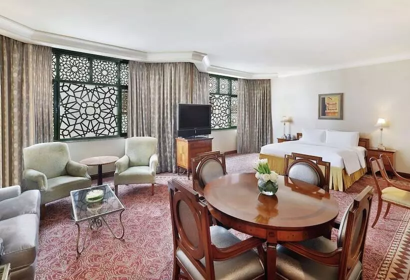 سوئیت رویال, Madinah Hilton