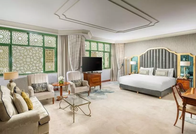 سوئیت رویال, Madinah Hilton