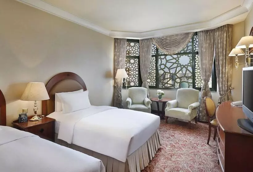 اتاق لوکس, Madinah Hilton