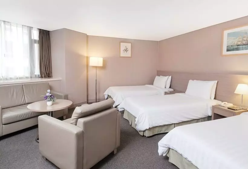 اتاق لوکس سه تخته, New Seoul Hotel Myeongdong