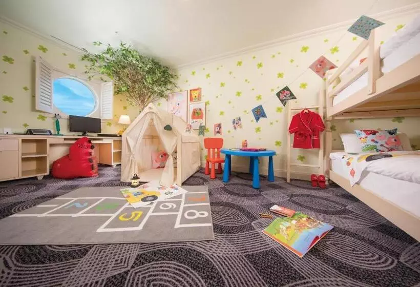 オーシャンビュースイート, Ramada Plaza By Wyndham Jeju Ocean Front