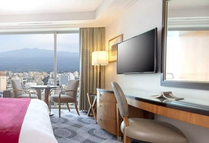 ダブルベッドスタンダードルーム, Ramada Plaza By Wyndham Jeju Ocean Front