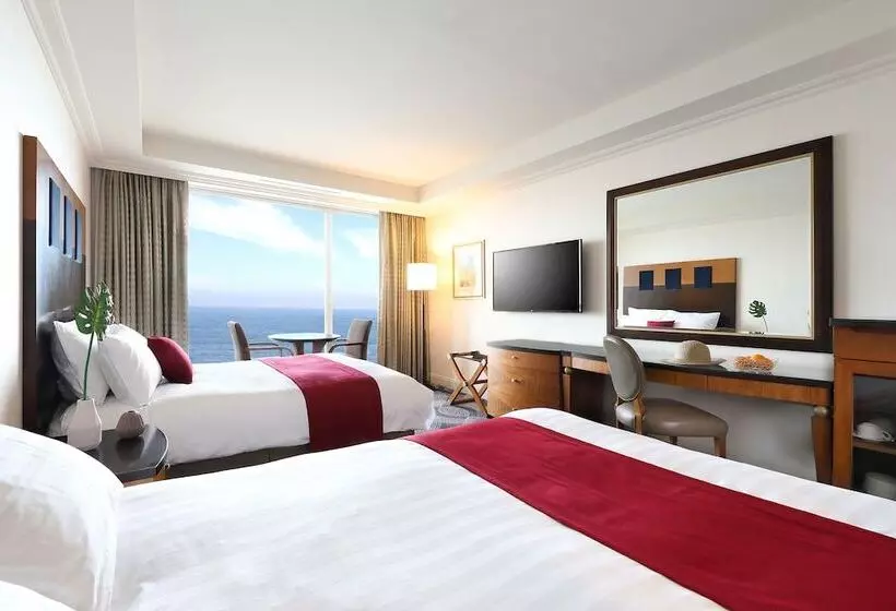オーシャンビューデラックスルーム, Ramada Plaza By Wyndham Jeju Ocean Front
