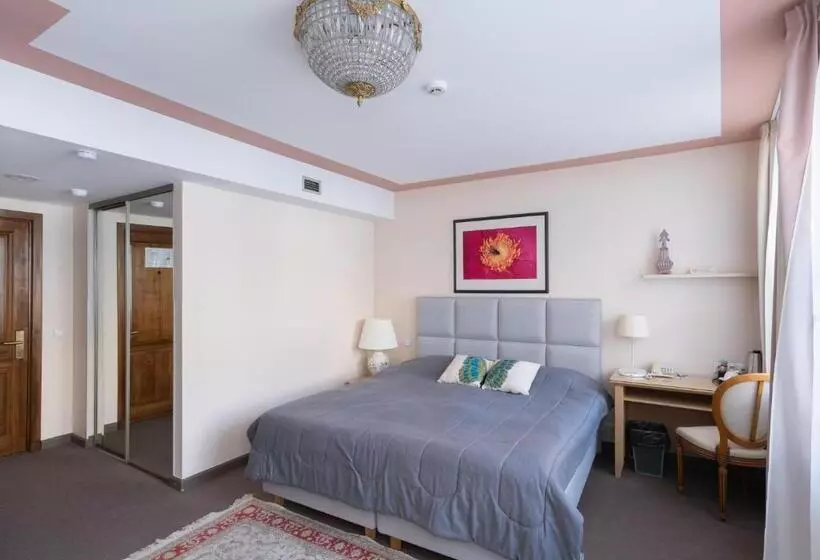 Quarto standard, St. Peter S Boutique
