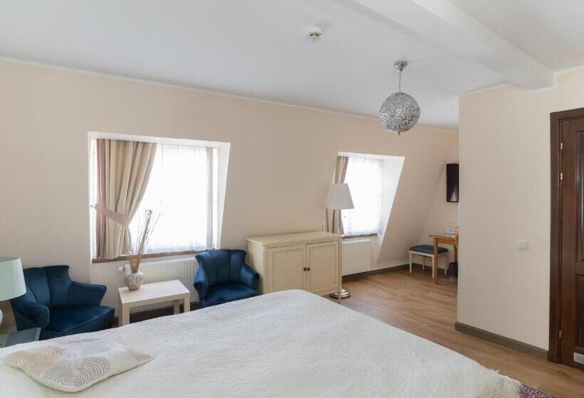 スーペリアールーム, St. Peter S Boutique