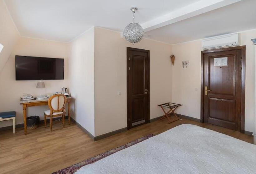 スーペリアールーム, St. Peter S Boutique