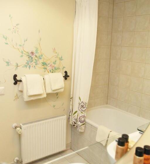 ジュニアスイート, St. Peter S Boutique