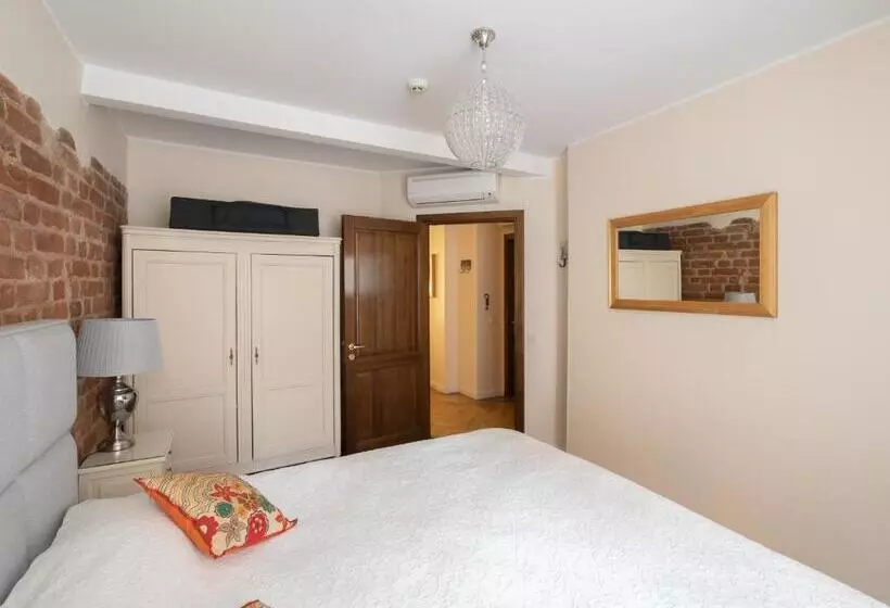 Suite, St. Peter S Boutique