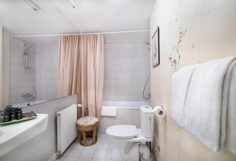 スイート, St. Peter S Boutique