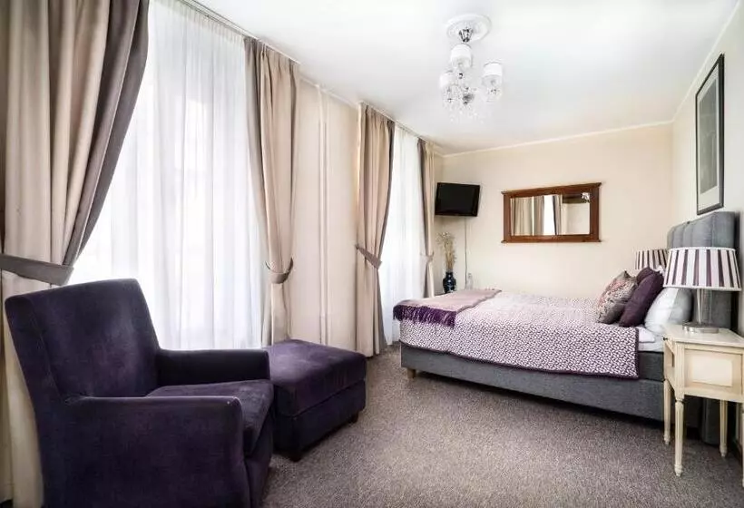 Quarto standard, St. Peter S Boutique