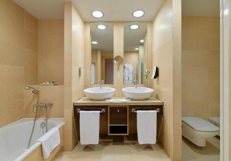 اتاق کلاب, The Ritzcarlton, Santiago