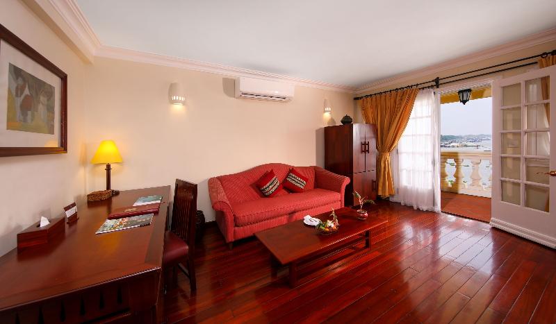 سوییت, Victoria Chau Doc