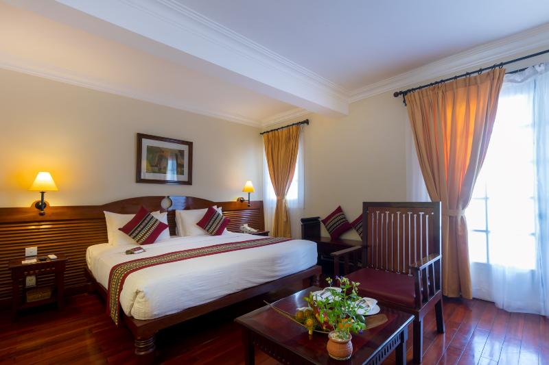 اتاق لوکس, Victoria Chau Doc