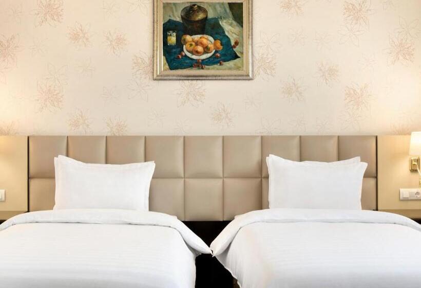 身障者適用スタンダードルーム, Wyndham Tashkent