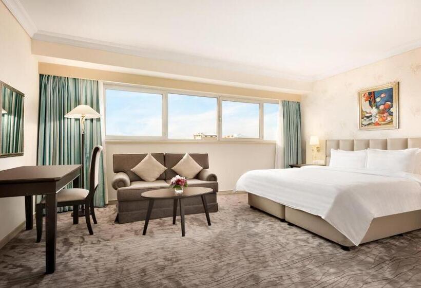 キングサイズベッドのデラックスルーム, Wyndham Tashkent