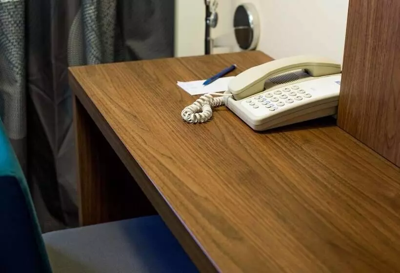 اتاق استاندارد با تخت دوبل, Novotel Port Harcourt