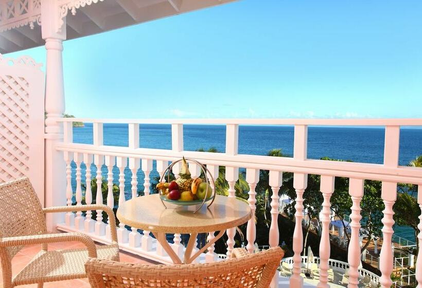 اتاق سوپریور با چشمانداز دریا, Bahia Principe Grand Samana