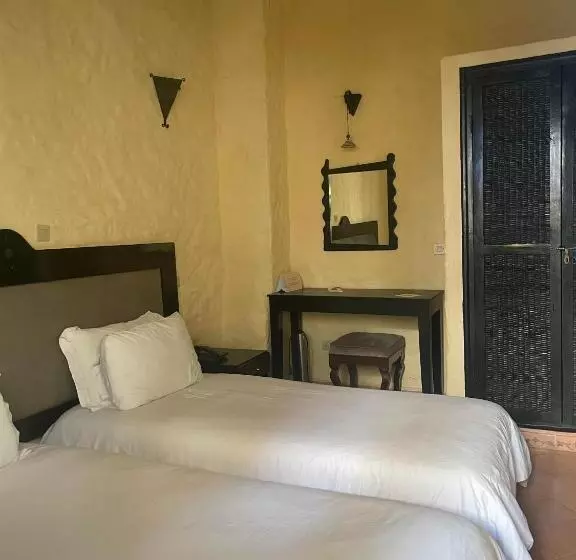 エコノミールーム, Riad Al Madina