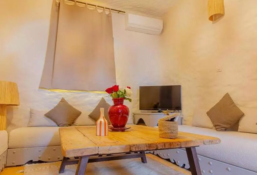テラス付スイート, Riad Al Madina