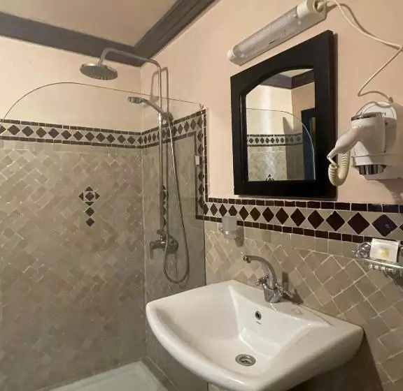 テラス付スイート, Riad Al Madina