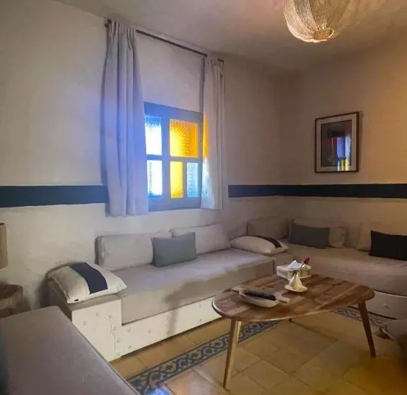 テラス付スイート, Riad Al Madina