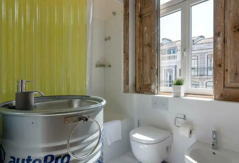 Apartamento 1 Quarto Vista Cidade, Chiado Arty Flats