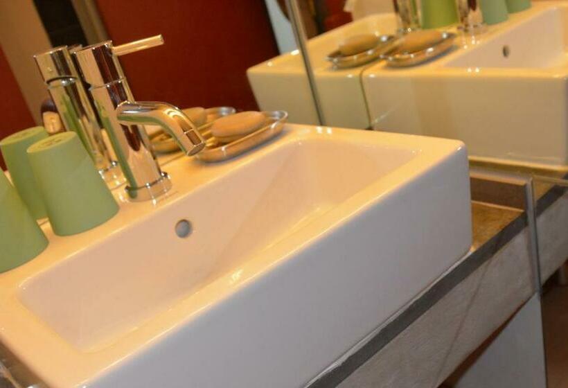 اتاق استاندارد با چشمانداز باغ, La Ferme D'ika