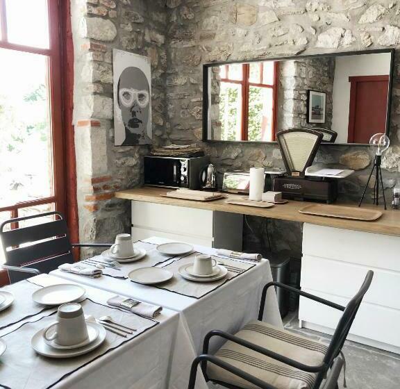 اتاق استاندارد با چشمانداز باغ, La Ferme D'ika