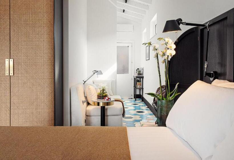 غرفة ديلوكس ثلاثية, Magnolia Boutique Rooms